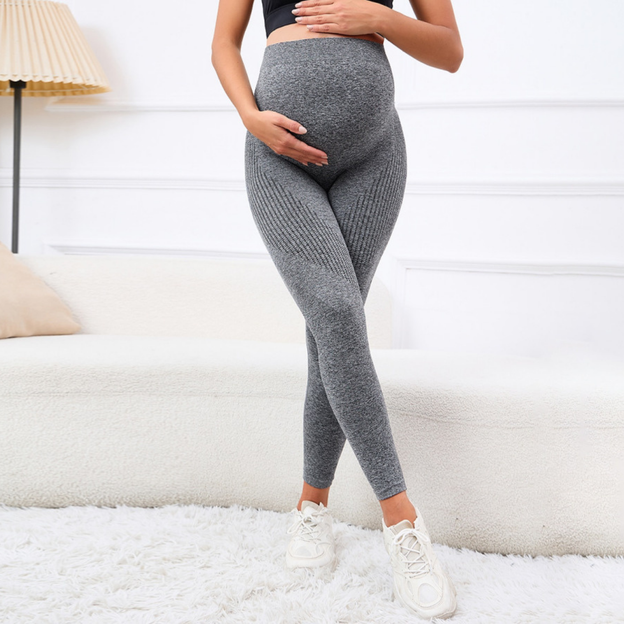 Elastische Schwangerschafts-Leggings mit Bauchstütze und Schlank-Effekt