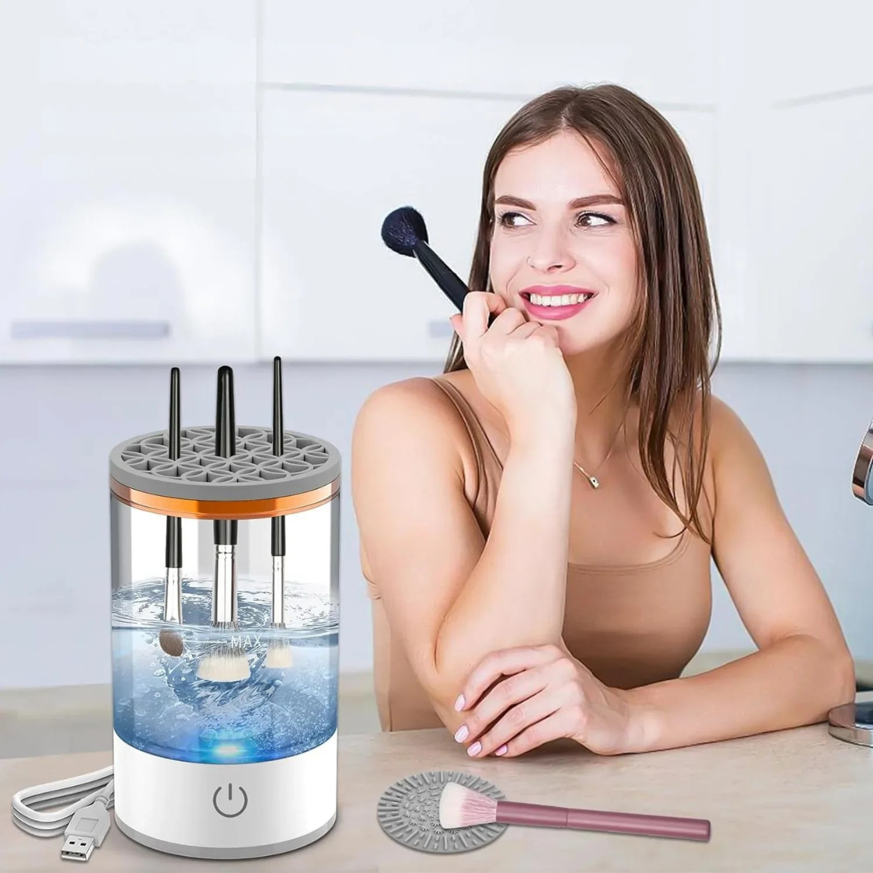 Ultraschall-Reiniger für Make-up-Pinsel