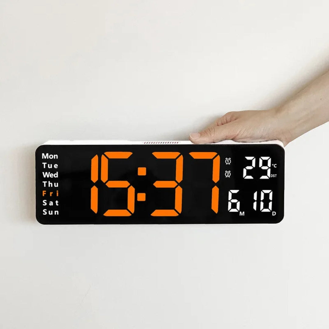 Moderne Digitale LED-Wanduhr