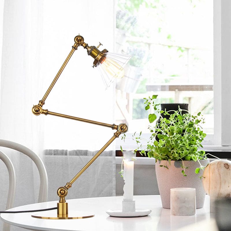 Elegante Tischlampe aus klarem konischem Glas