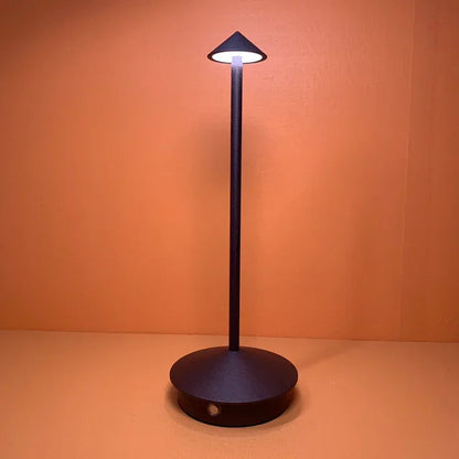 Elegante Tischlampe mit Berührungssteuerung
