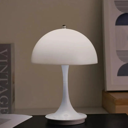 Berührbare LED-Nachtleuchte im Design