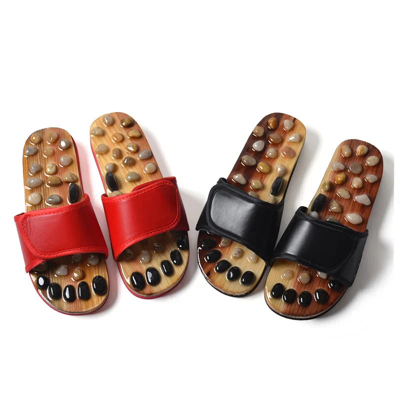 Fußmassage-Sandalen mit Flusssteinen