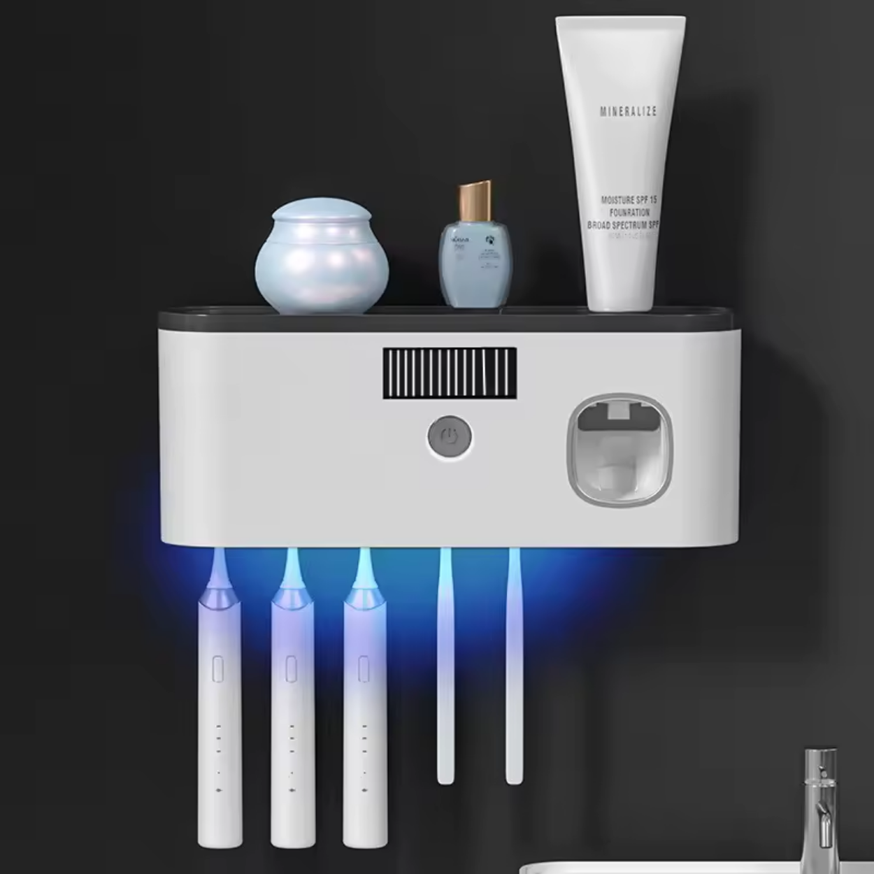 Wandmontierter UV-Sterilisator für Zahnbürsten
