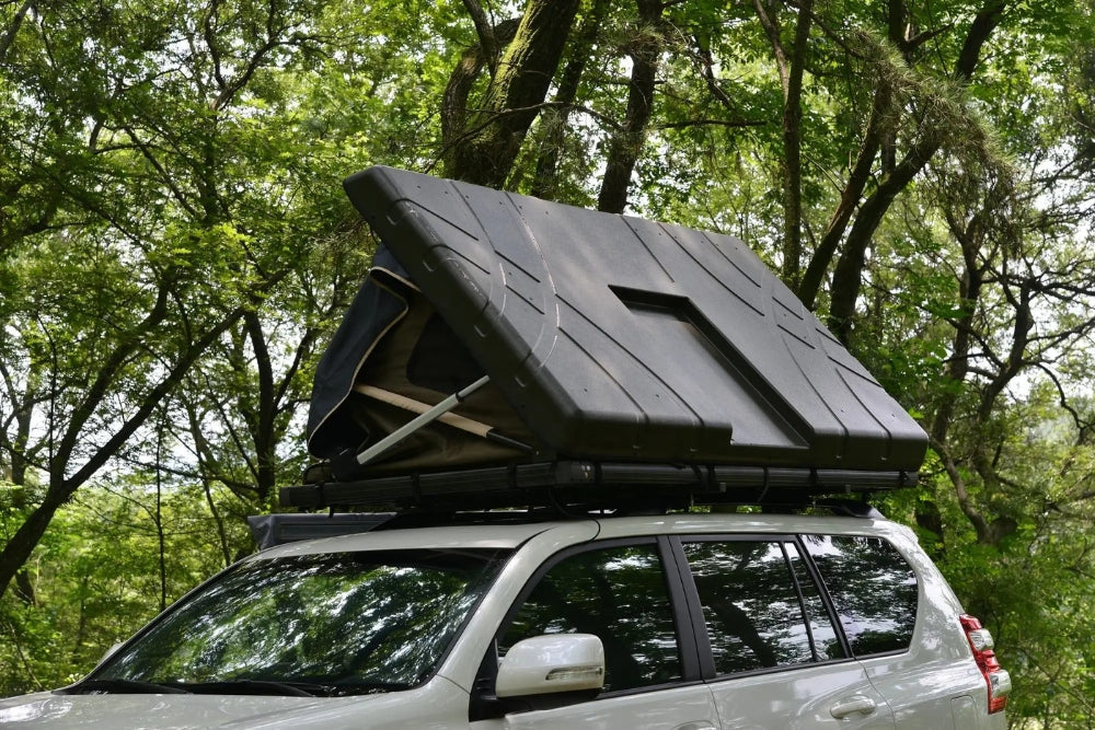 Elektrisches Dachzelt fürs Auto mit einfacher Installation